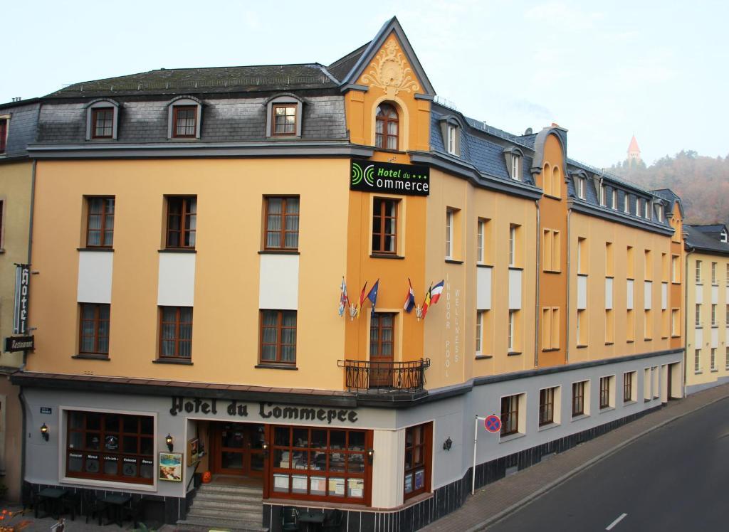 Hotel Du Commerce - Restaurant La Table De Clervaux Exterior foto